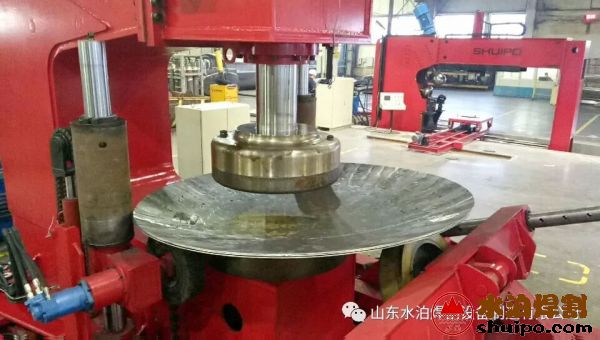 JSC "Plant GRAZ"壓鼓現(xiàn)場 JSC "Plant GRAZ"壓鼓現(xiàn)場